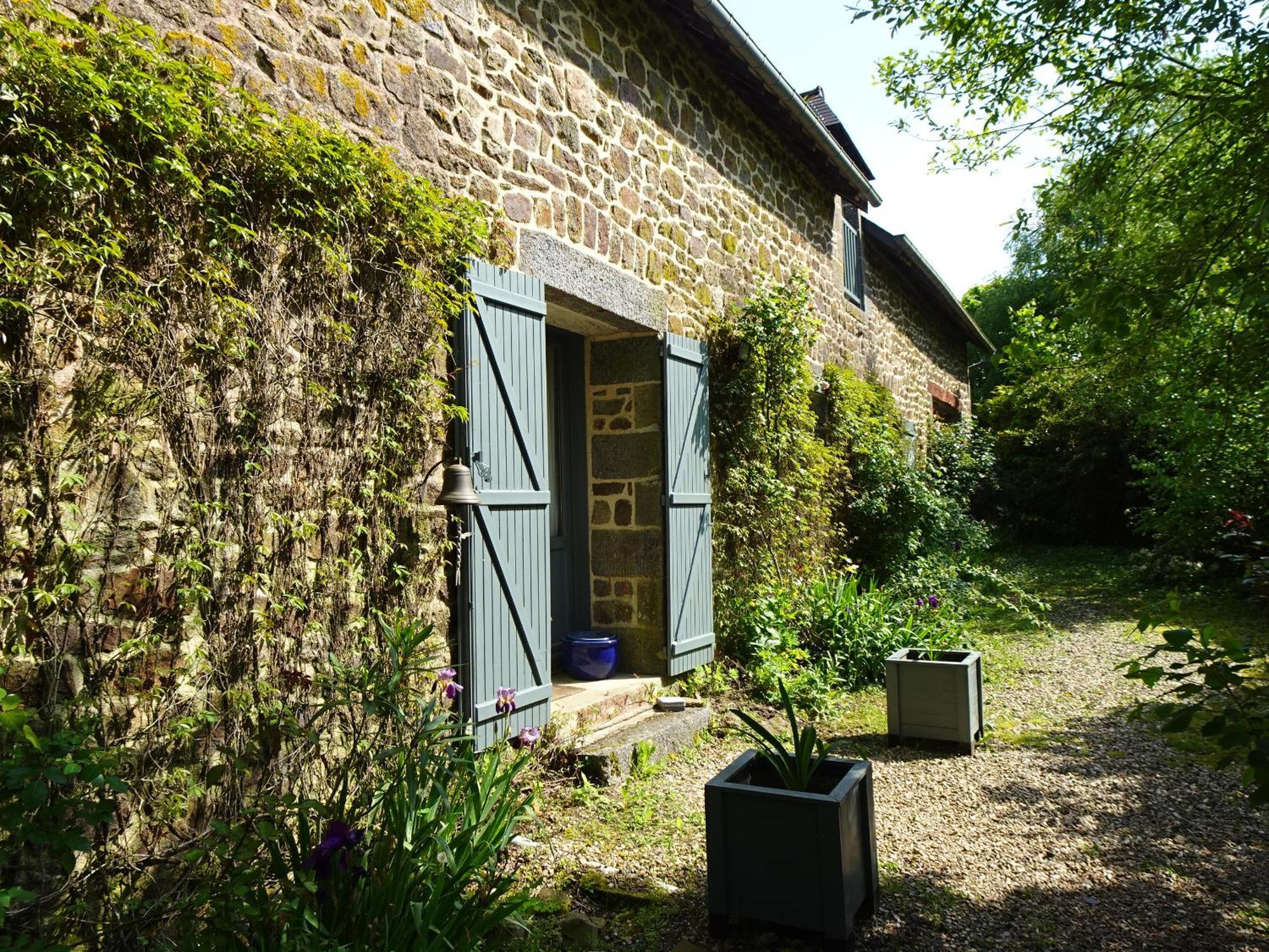 Bed and Breakfast Le Domaine Les Iffs Exteriér fotografie